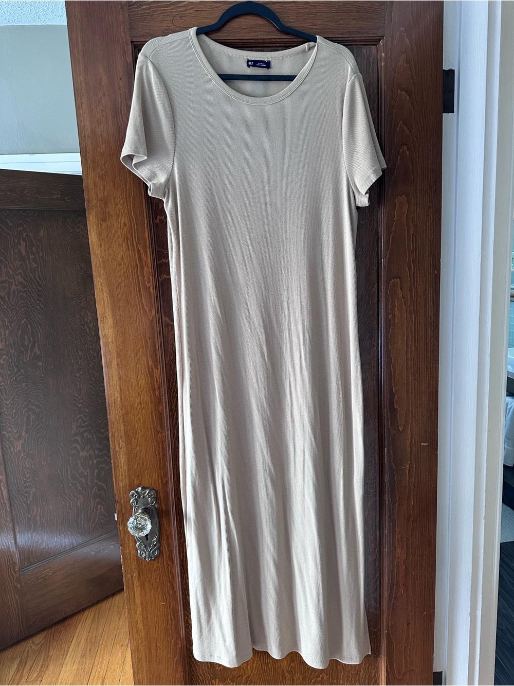 GAP Beige Short-Sleeve Maxi Dress